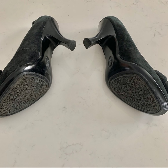 ❤️SOLD❤️ SOFFT Fiorella suede black pumps - Picture 5 of 8